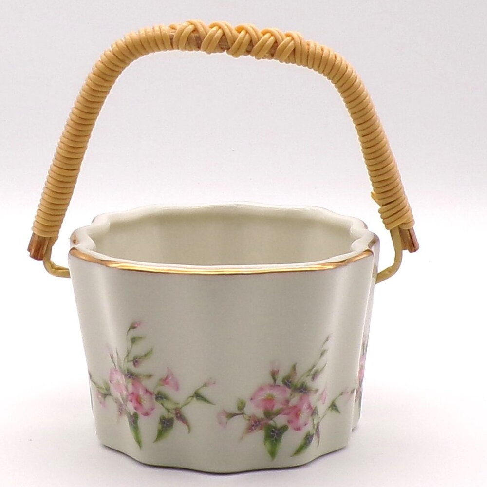 Vintage 80s Russ Ceramic Candleholder and Basket - Picture 11 of 14